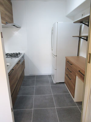 クリナップ　ラクエラでカフェ風キッチンに